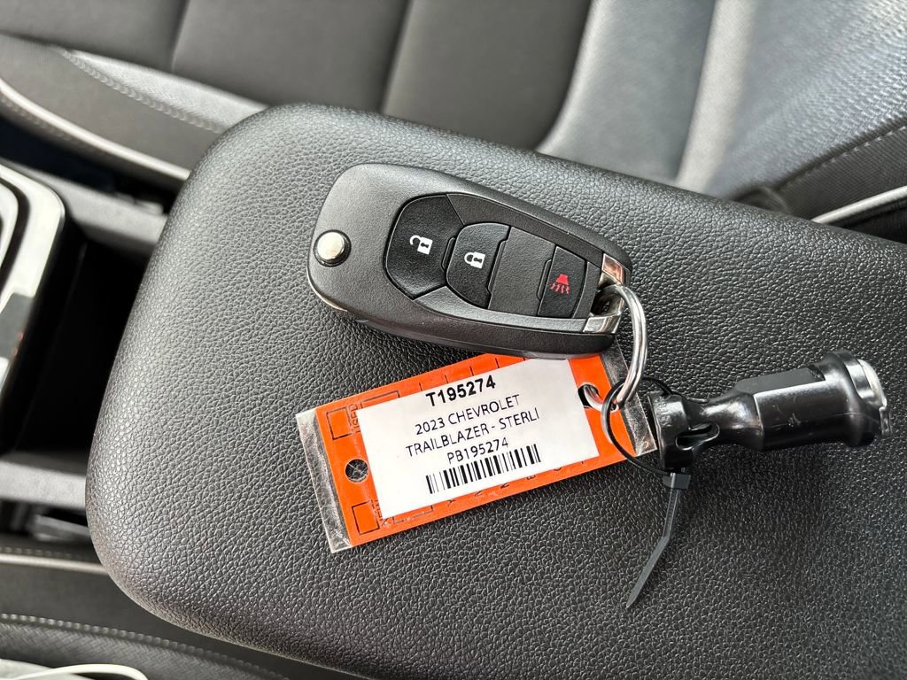 Used 2023 Chevrolet TrailBlazer LS image 25