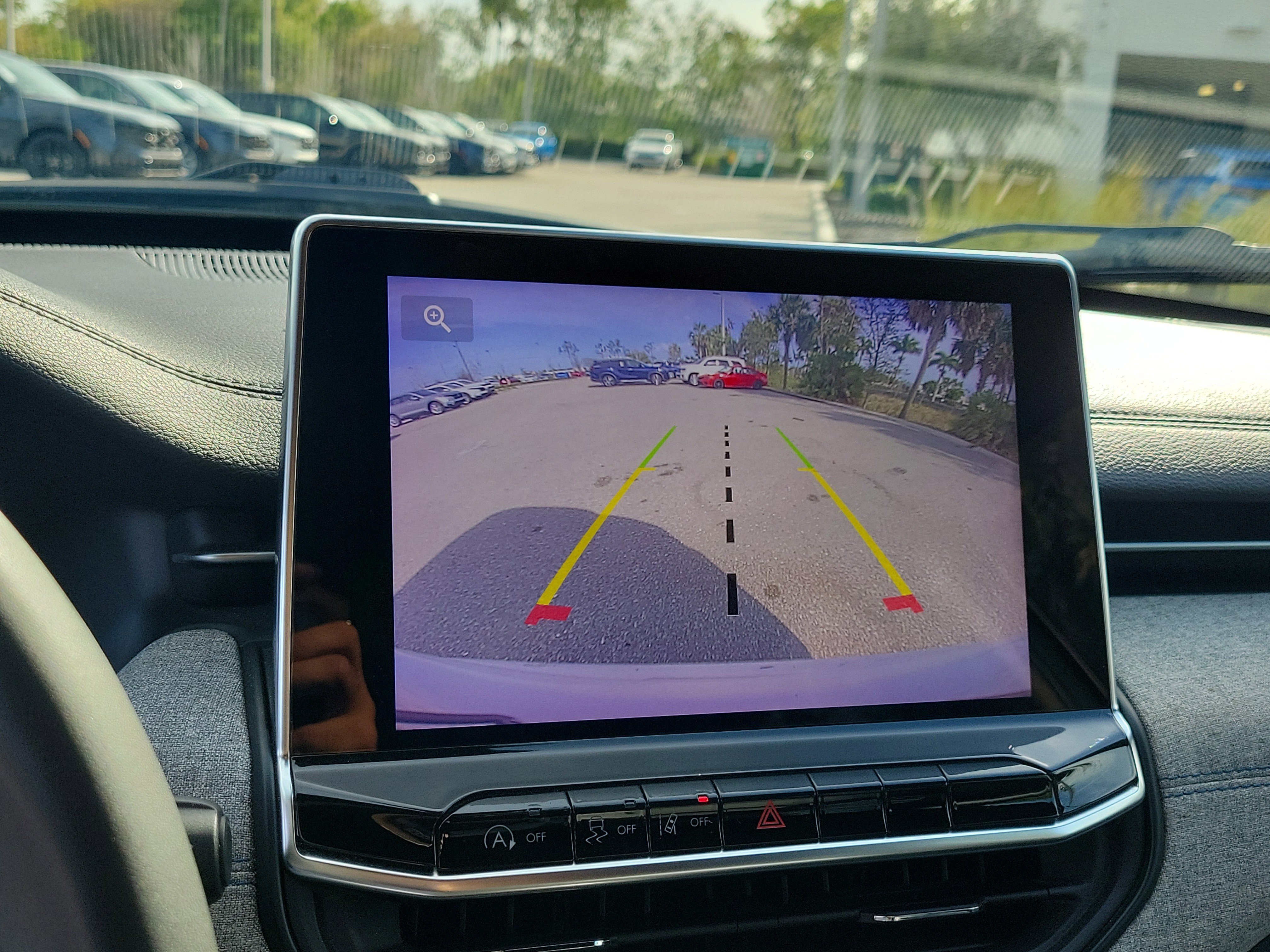 Used 2024 Jeep Compass Latitude image 26