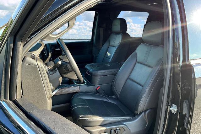 Used 2022 Chevrolet Silverado 1500 High Country w/ Technology Package image 22