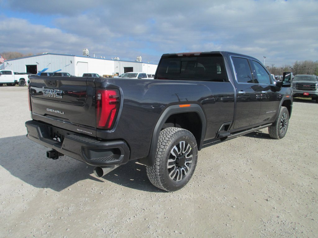 New 2026 GMC Sierra 3500 Denali Ultimate image 5