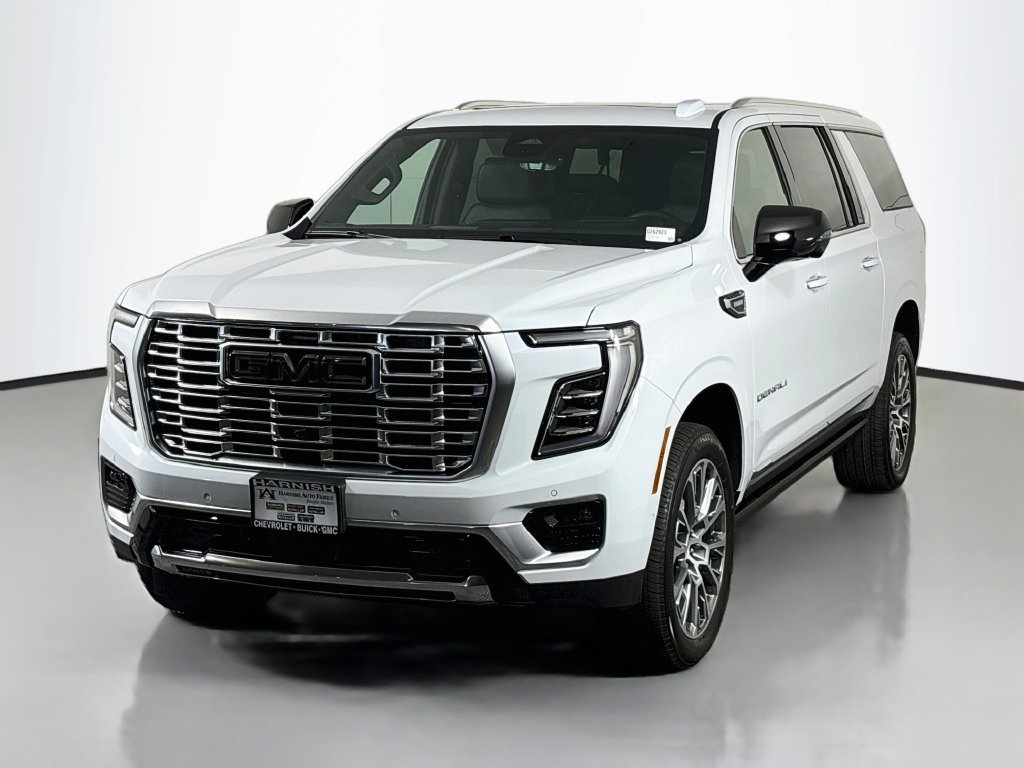 New 2026 GMC Yukon XL Denali w/ Denali Reserve Package AWD/4WD image 3