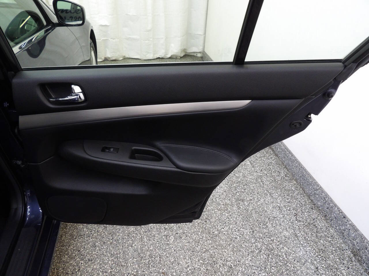 Used 2012 INFINITI G25 x AWD/4WD image 12