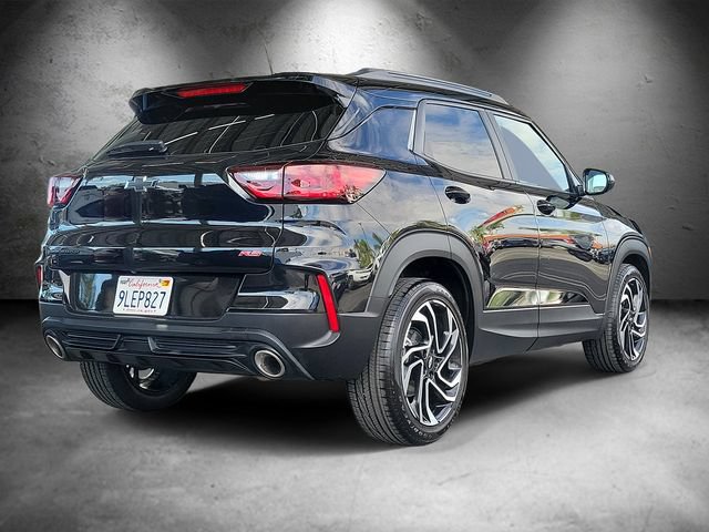 Used 2024 Chevrolet TrailBlazer RS FWD image 3