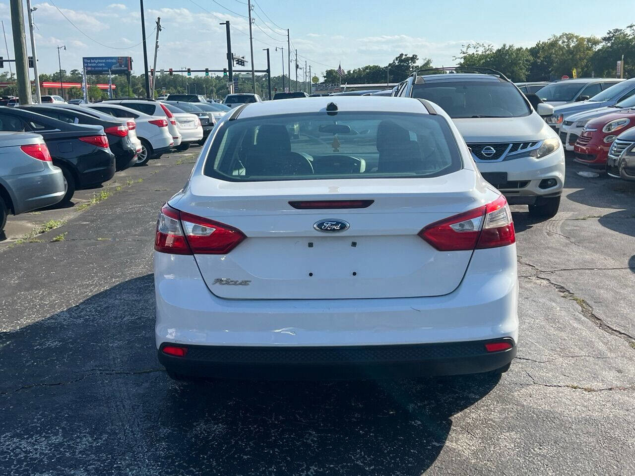 Used 2014 Ford Focus S image 5