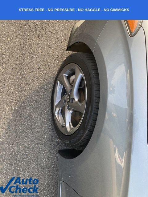 Used 2019 Hyundai Veloster 2.0 image 12