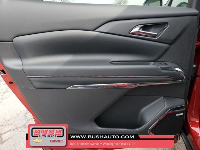 New 2026 Chevrolet Traverse RS w/ LPO, Floor Liner Package image 17