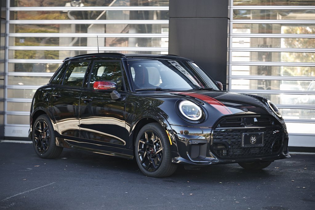 New 2026 MINI Cooper S image 1