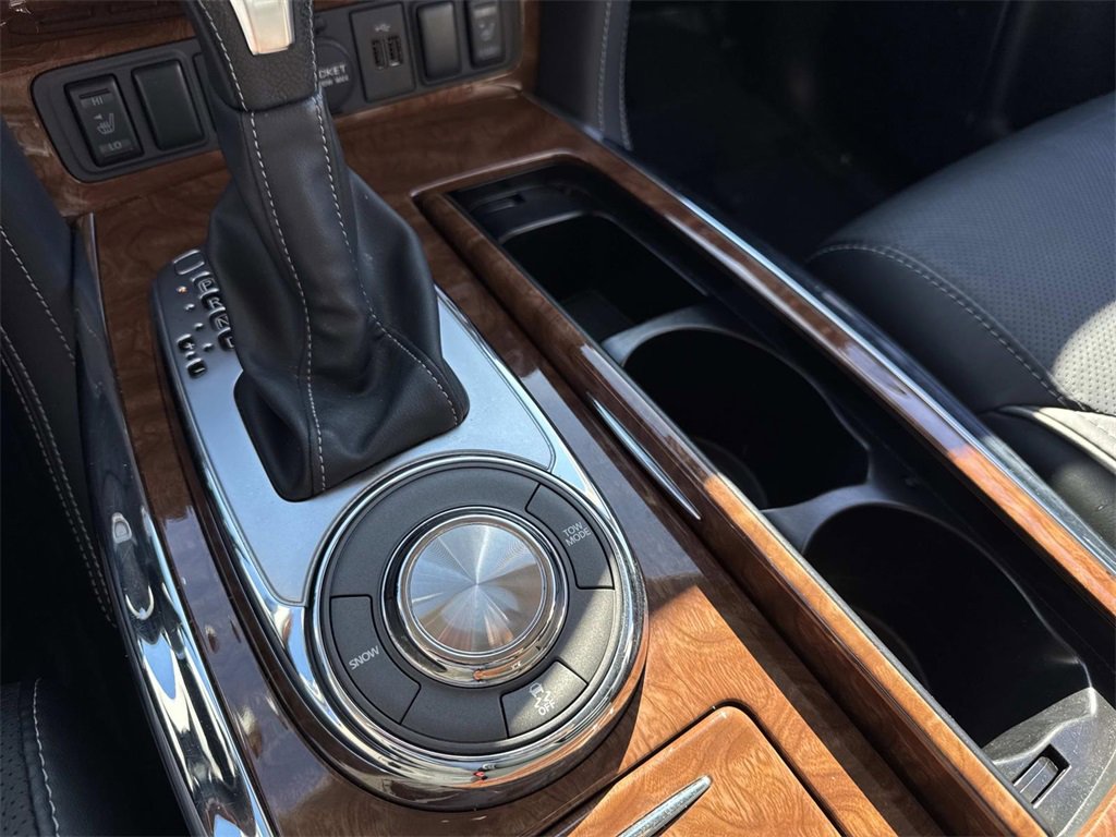 Used 2018 INFINITI QX80 2WD image 30