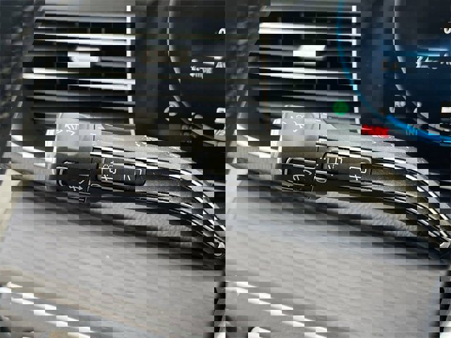 Used 2022 Mercedes-Benz GLE 450 4MATIC image 25