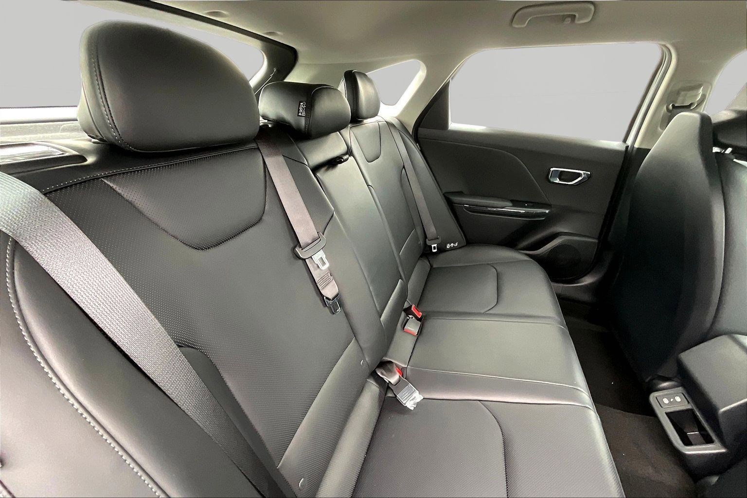 New 2026 Kia K4 EX FWD image 19