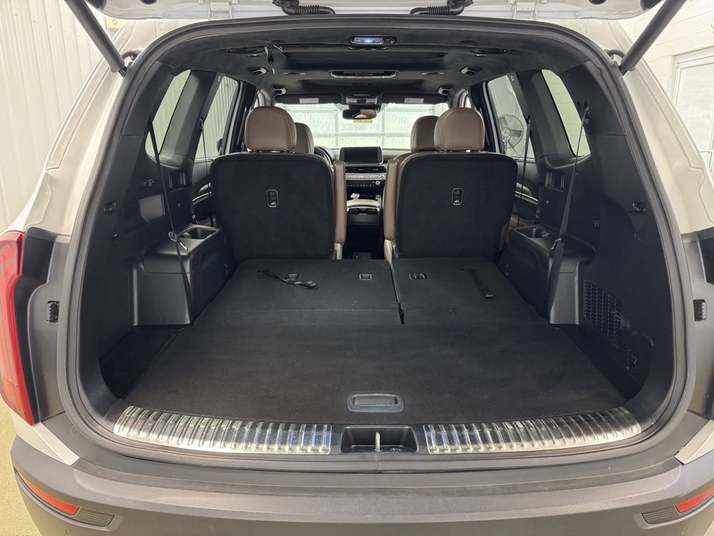 Used 2022 Kia Telluride SX w/ SX Prestige Package image 24