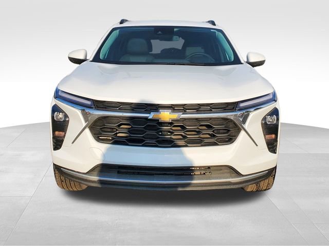 Certified 2024 Chevrolet Trax LT w/ Driver Confidence Package image 8