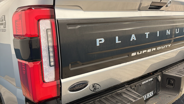 Used 2023 Ford F250 Platinum AWD/4WD image 43