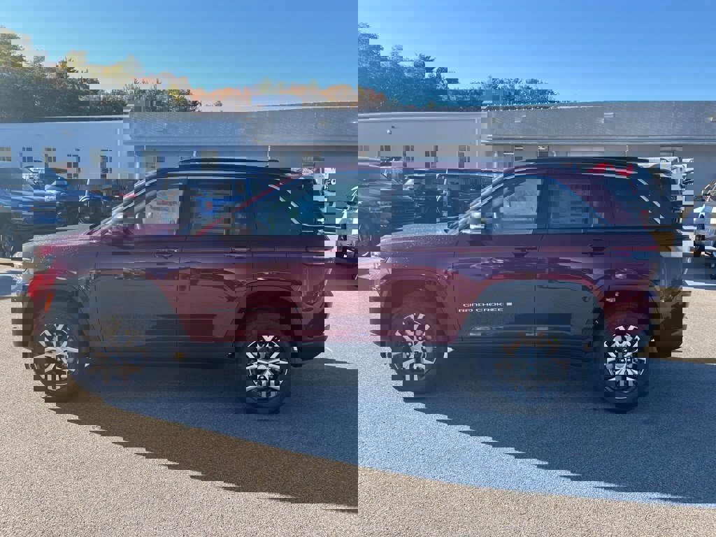 New 2025 Jeep Grand Cherokee Limited image 4