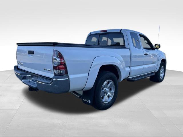 Used 2013 Toyota Tacoma 4x4 Access Cab V6 w/ SR5 Pkg image 5