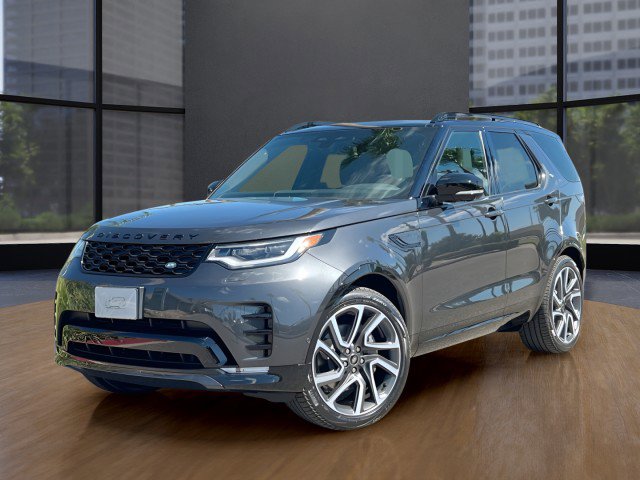 New 2025 Land Rover Discovery Dynamic SE image 1
