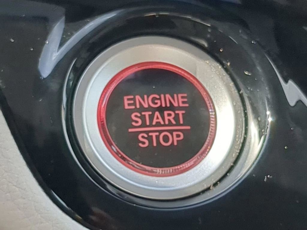 New 2026 Honda Odyssey Touring image 25