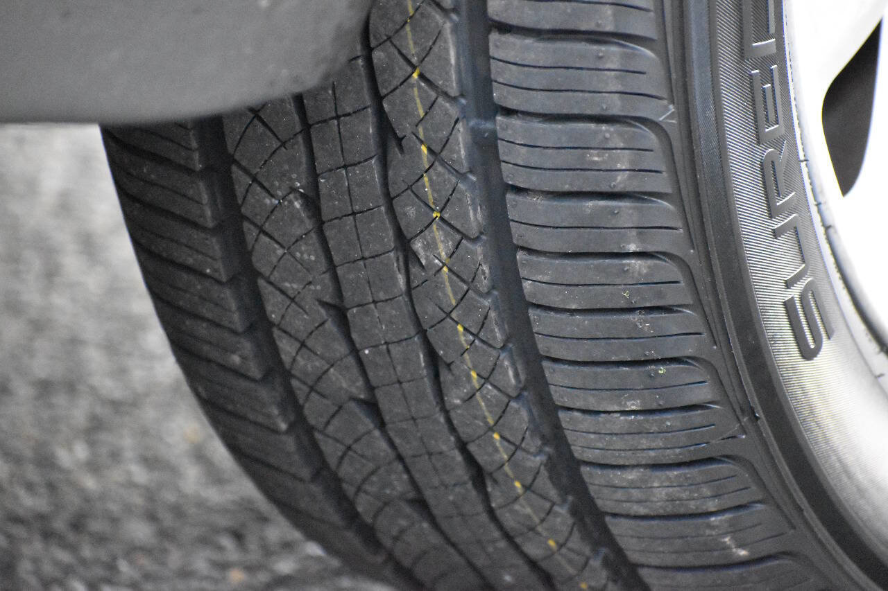 Used 2012 Subaru Forester 2.5X Premium w/ All-Weather Pkg image 37