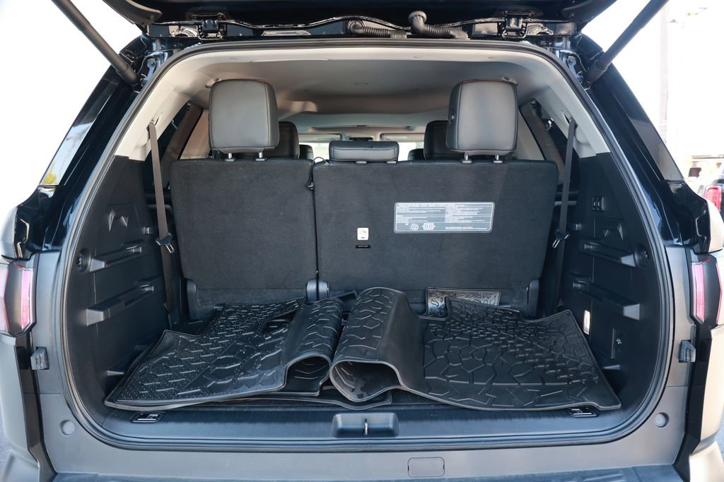 Used 2023 Toyota Sequoia TRD Pro AWD/4WD image 46