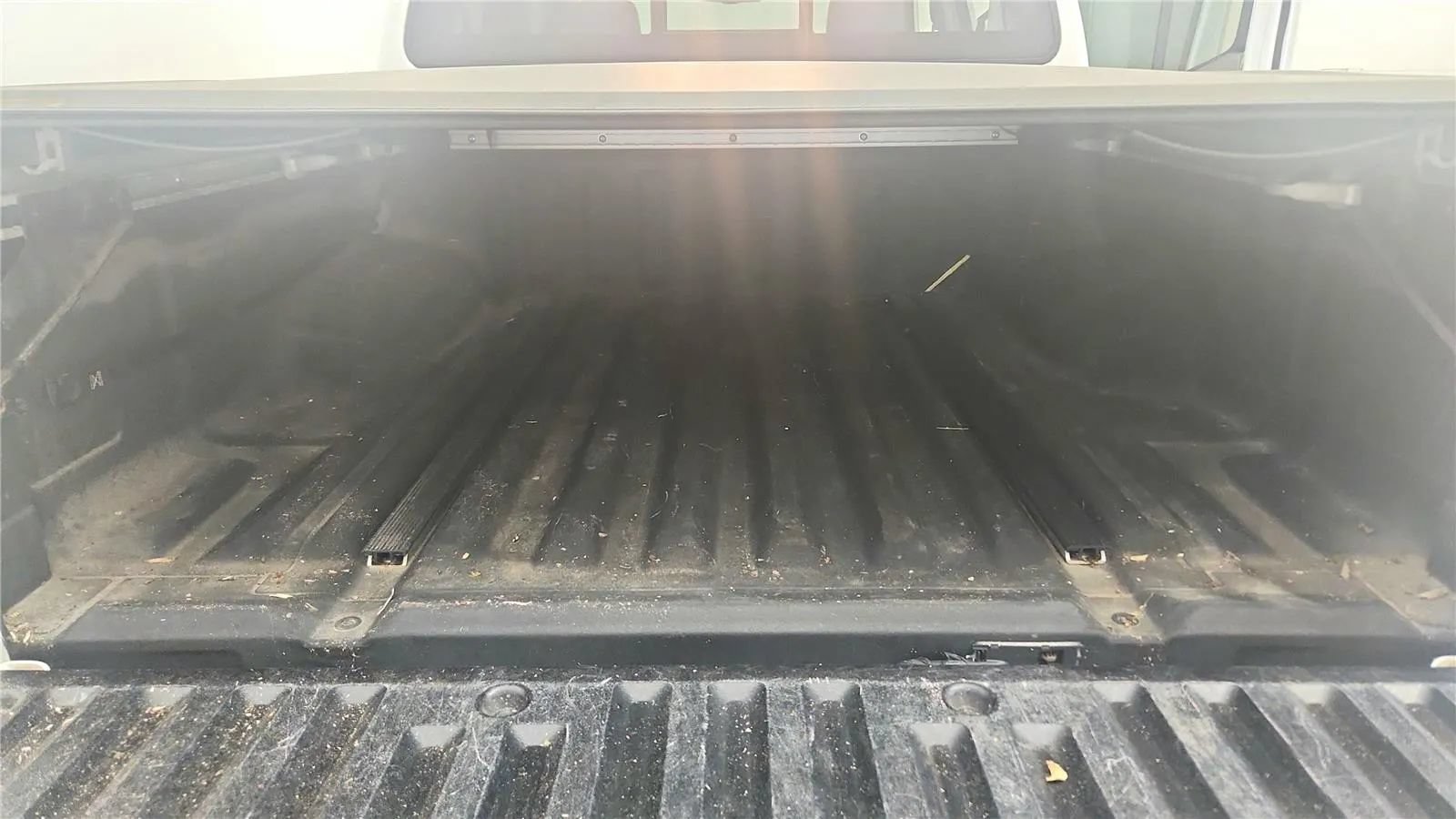 Used 2021 Nissan Frontier SV w/ Midnight Edition Floor Mats AWD/4WD image 19