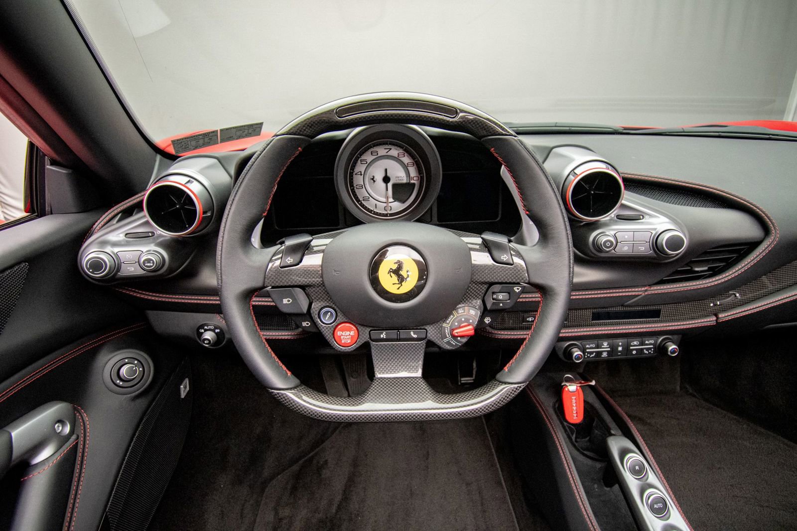 Used 2021 Ferrari F8 Tributo RWD image 19