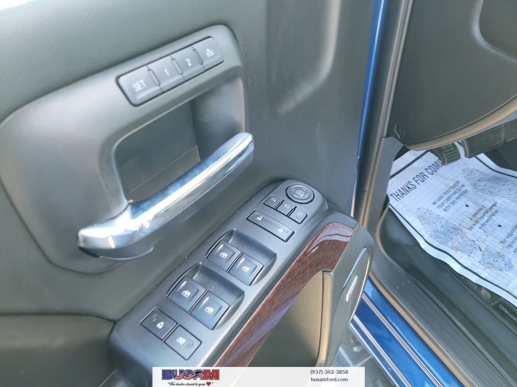 Used 2015 GMC Sierra 1500 SLT w/ SLT Crew Cab Value Package AWD/4WD image 18