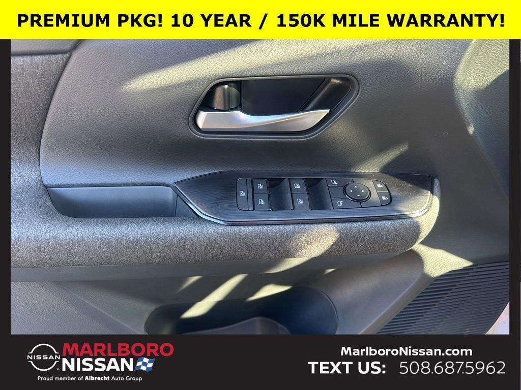 New 2026 Nissan Kicks SV w/ SV Premium Package image 18