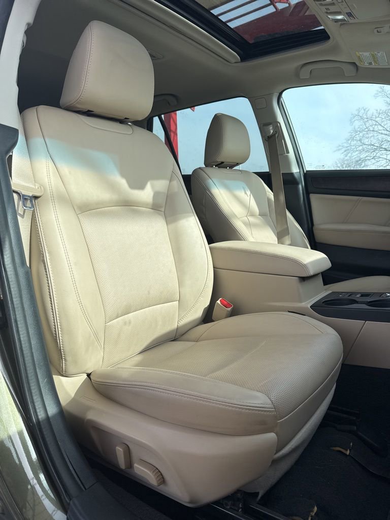 Used 2019 Subaru Outback 2.5i Limited w/ Popular Package #2 image 34