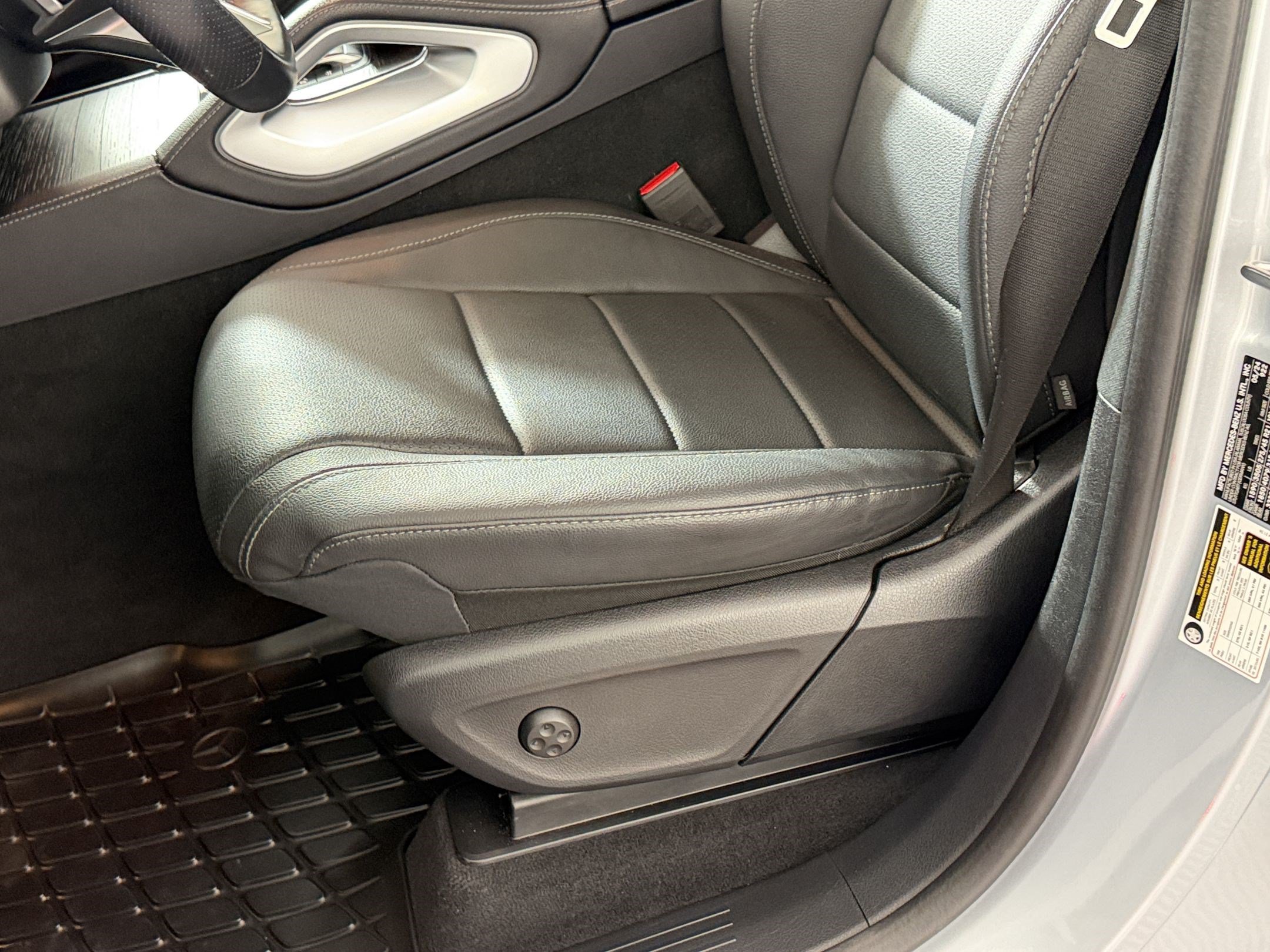 Certified 2024 Mercedes-Benz GLS 450 4MATIC image 15