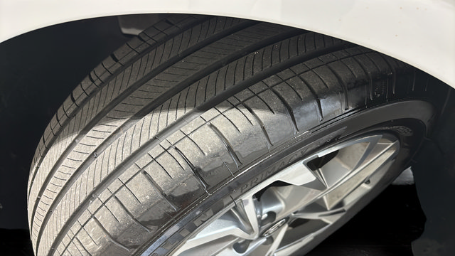 Used 2023 Hyundai Sonata SEL w/ Preferred Accessory Package FWD image 4