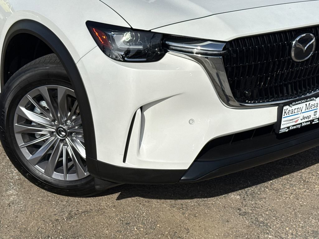 Used 2025 MAZDA CX-90 Plug-In Hybrid w/ Preferred image 6