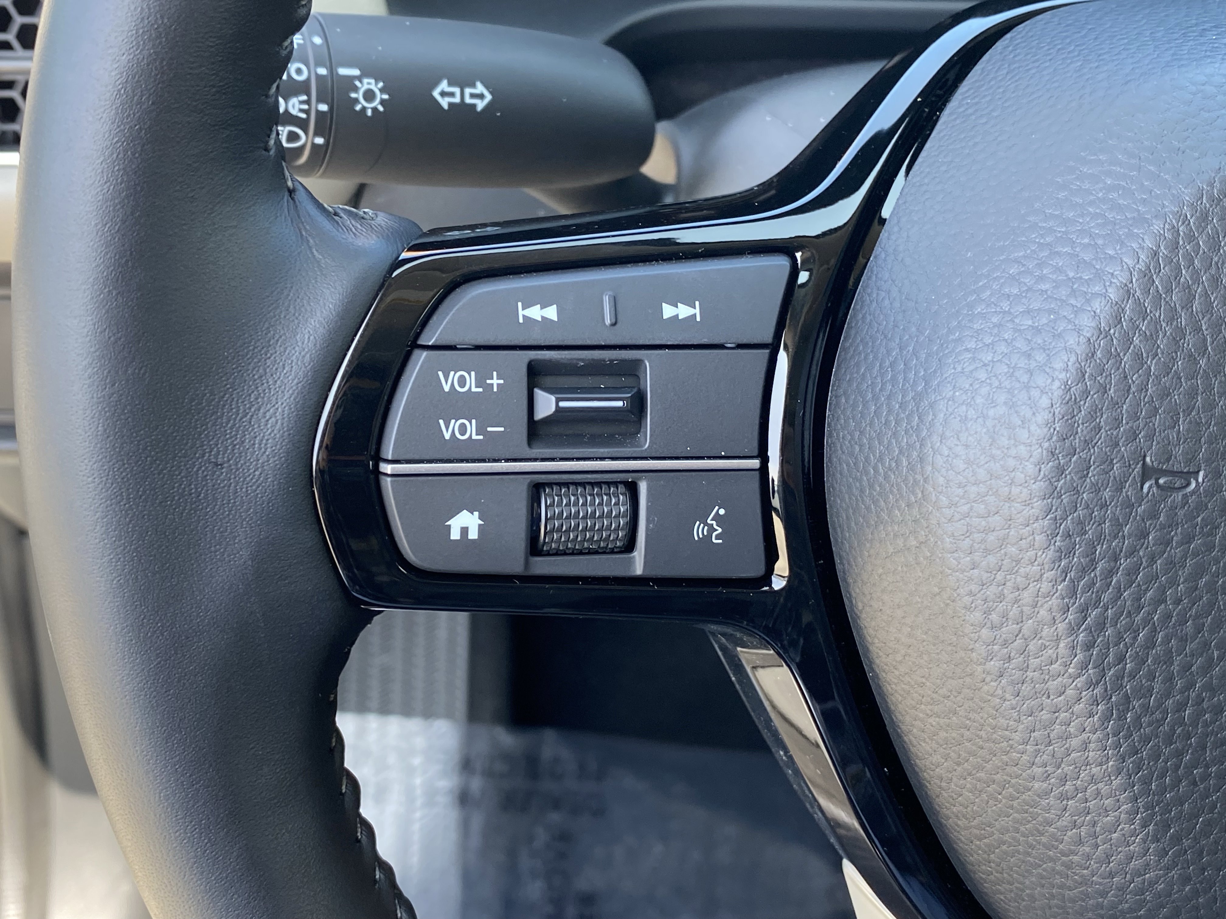 Used 2026 Honda HR-V EX-L image 26