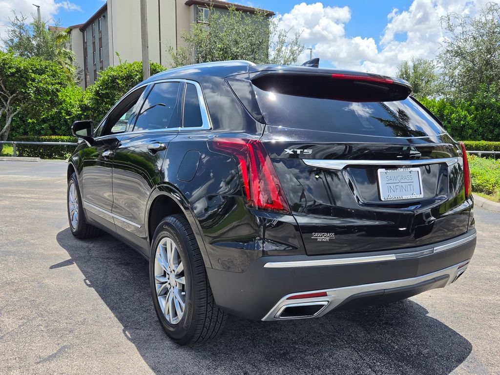Used 2022 Cadillac XT5 Premium Luxury w/ Technology Package FWD image 12