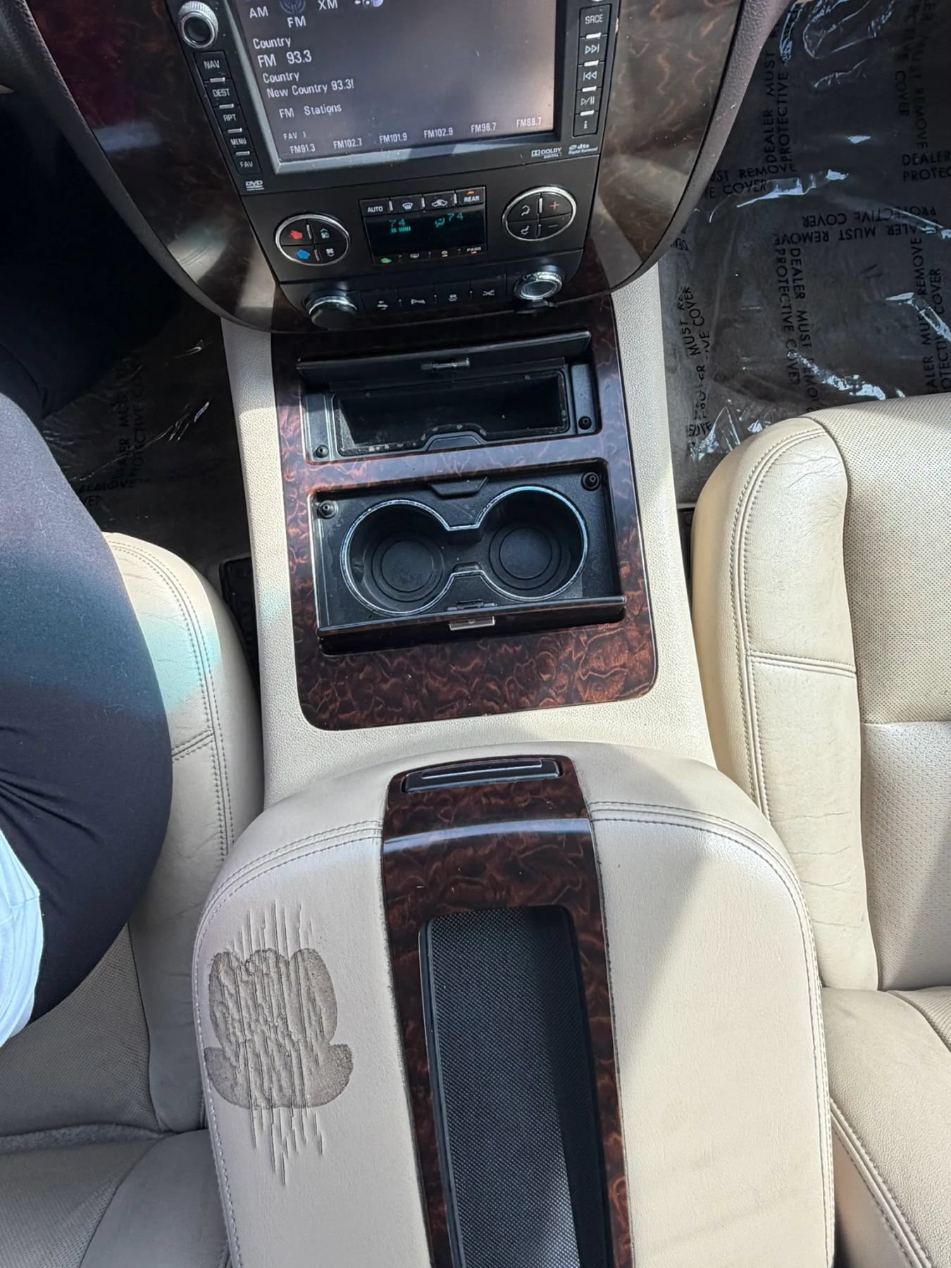 Used 2012 GMC Yukon XL Denali AWD/4WD image 19