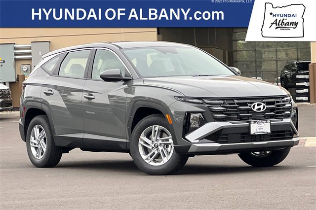 New 2026 Hyundai Tucson SE image 1
