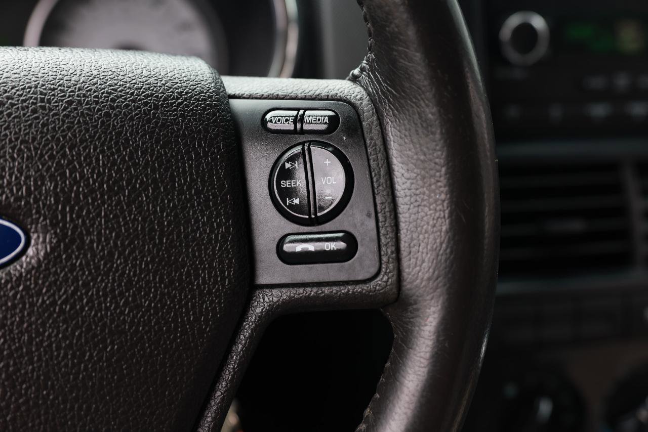 Used 2008 Ford Explorer Sport Trac Limited RWD image 27