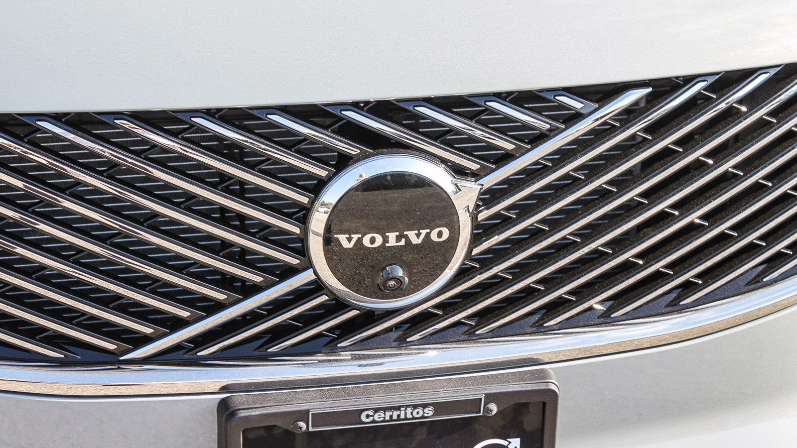 New 2026 Volvo XC90 T8 Plus w/ Protection Package Premier AWD/4WD image 5