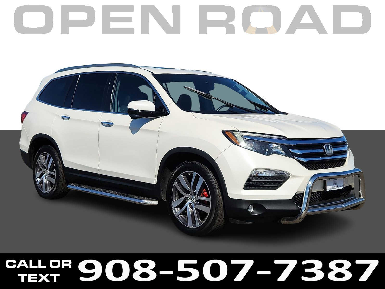 Used 2018 Honda Pilot Touring image 1