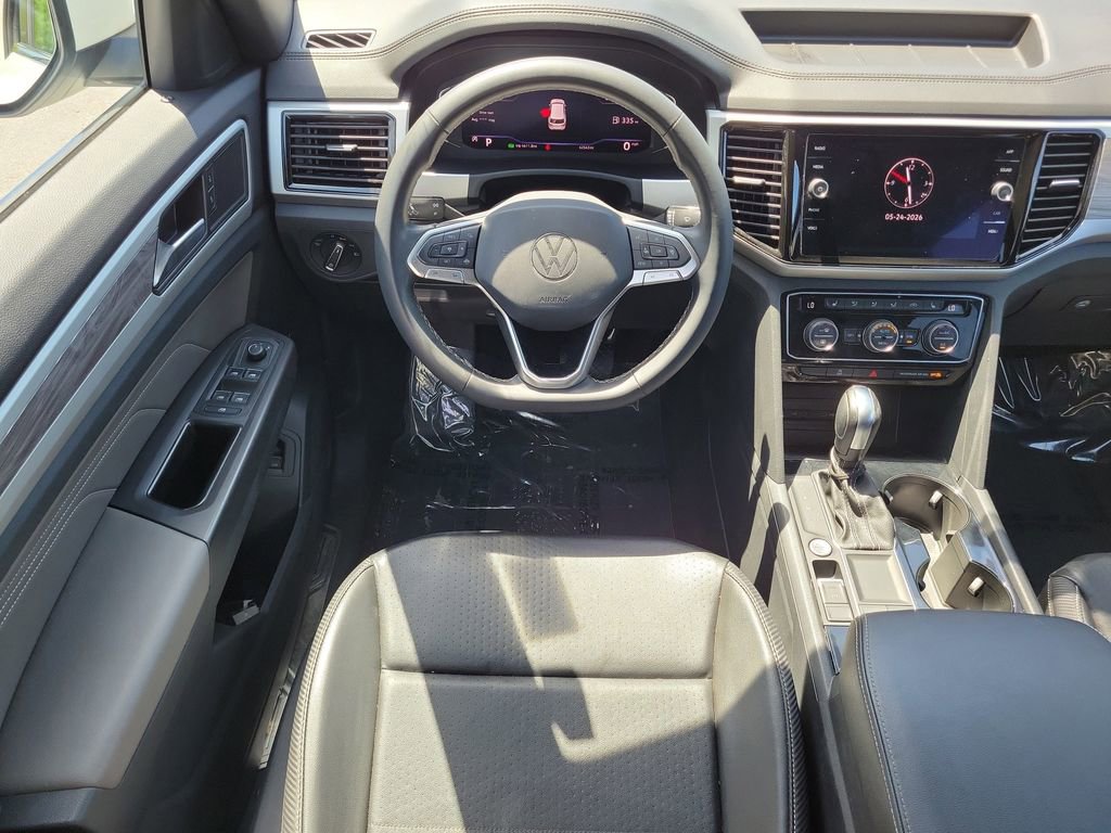 Used 2022 Volkswagen Atlas Cross Sport SE FWD image 14