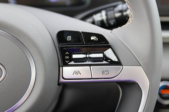 New 2026 Hyundai Elantra Sport FWD image 22