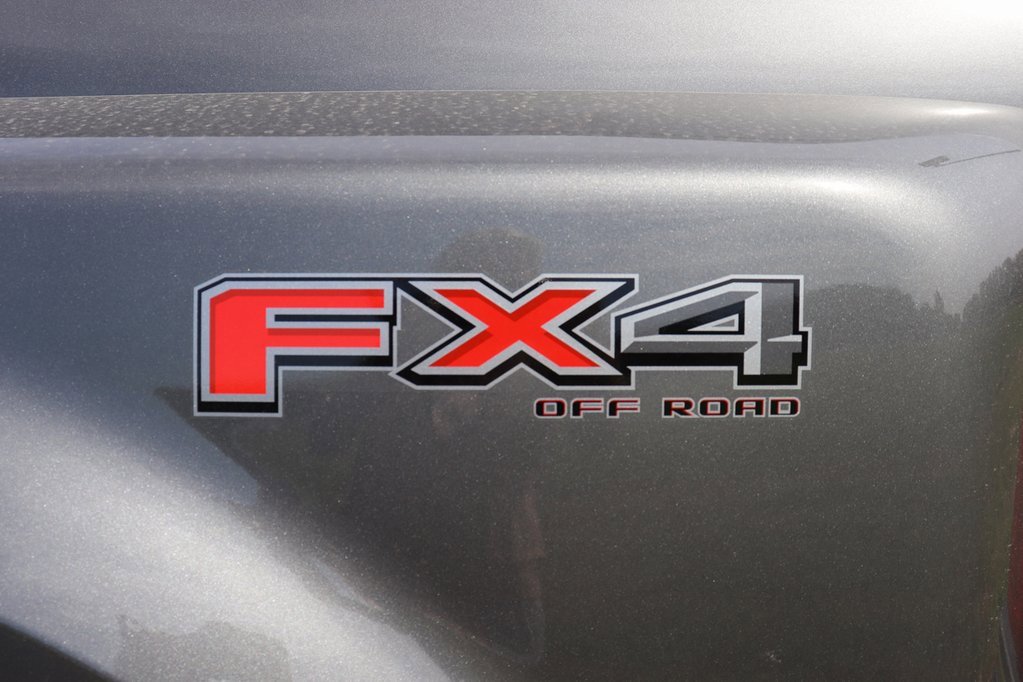 New 2026 Ford F350 4x4 Regular Cab DRW Super Duty image 12