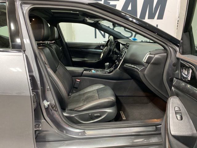 Certified 2023 Nissan Maxima SR w/ Sport Mat Group FWD image 30