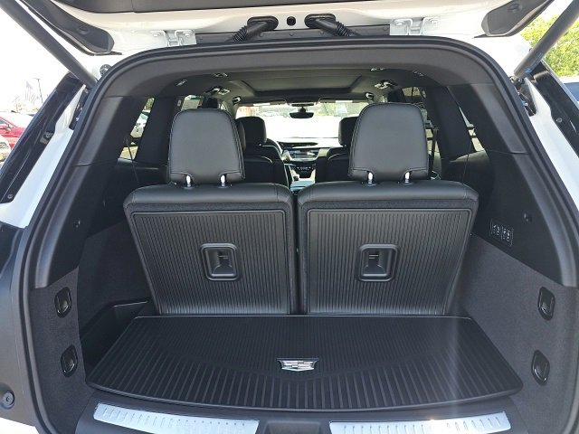 New 2025 Cadillac XT6 Sport w/ Technology Package image 16
