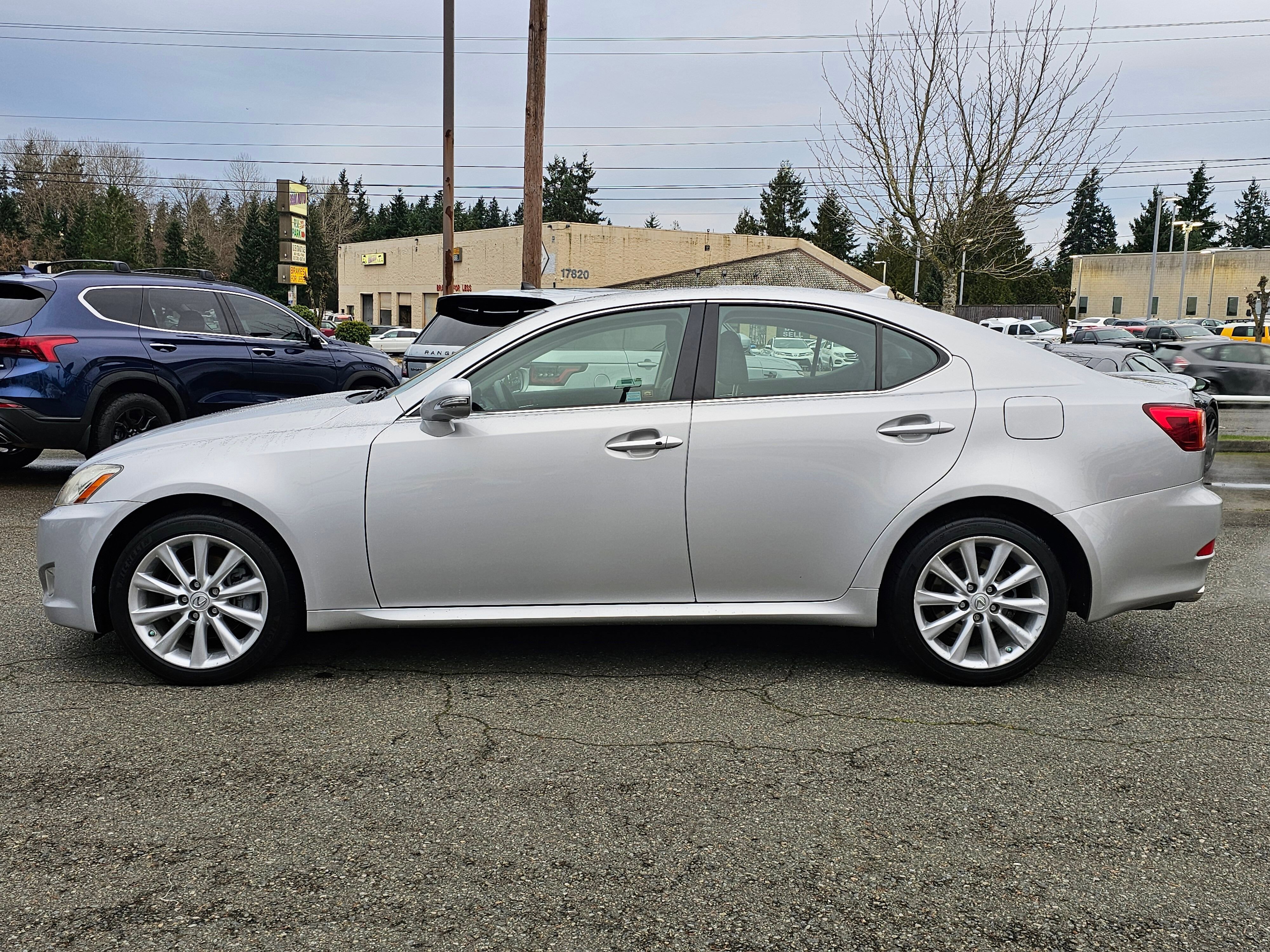 Used 2009 Lexus IS 250 AWD image 4