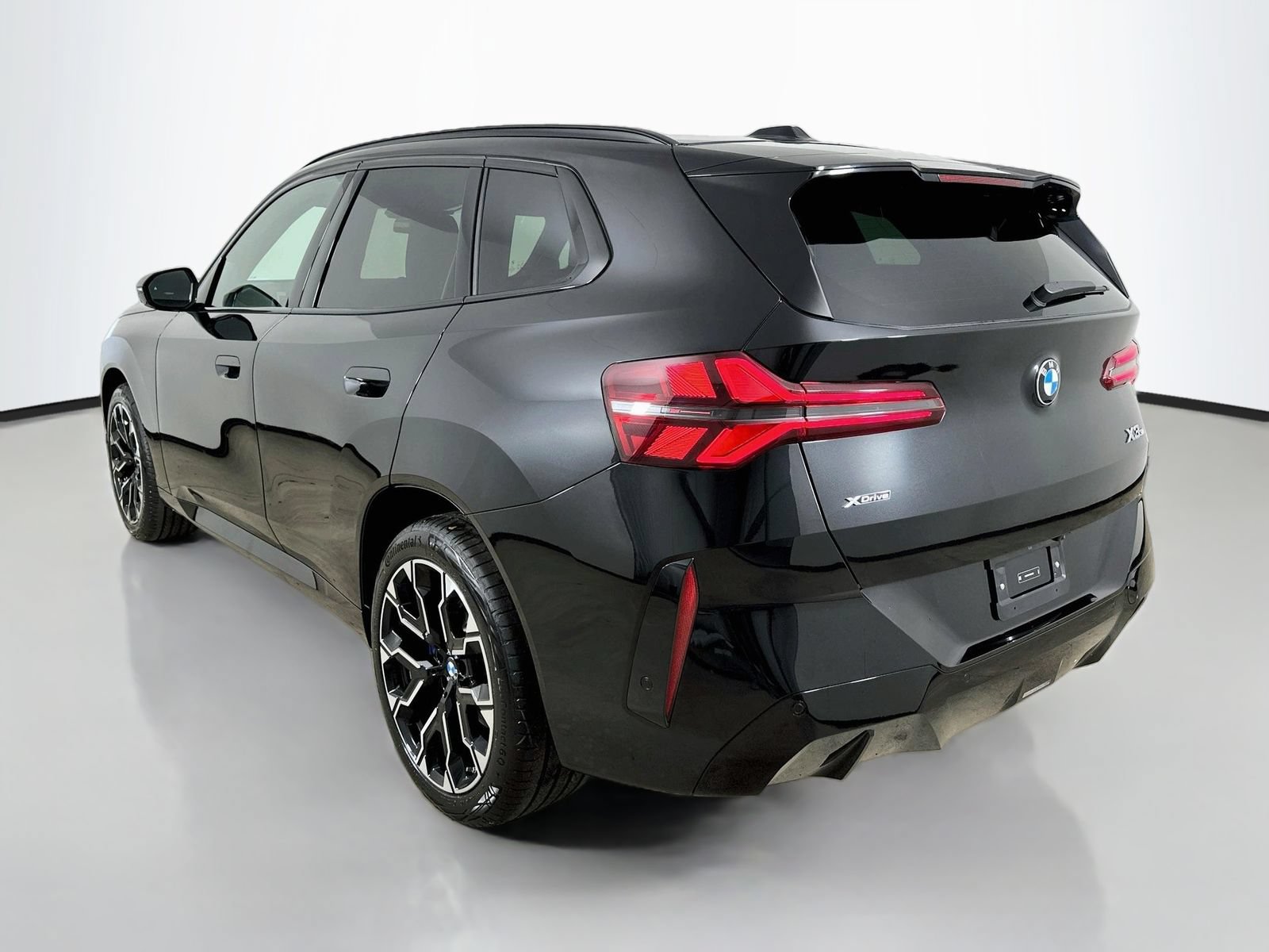 New 2026 BMW X3 xDrive30i w/ Premium Package AWD/4WD image 7