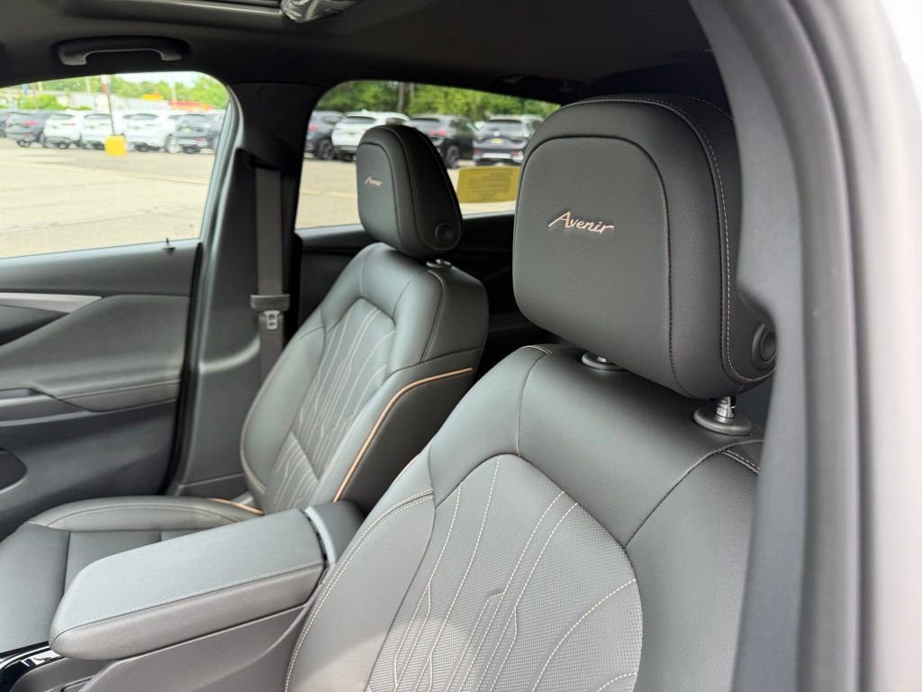 New 2026 Buick Envista Preferred FWD image 13