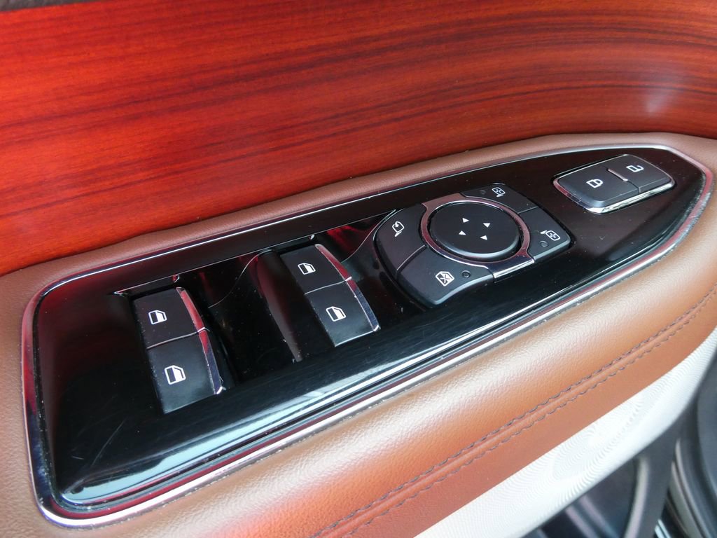 Used 2022 Lincoln Navigator L Reserve w/ Equipment Group 201A image 28