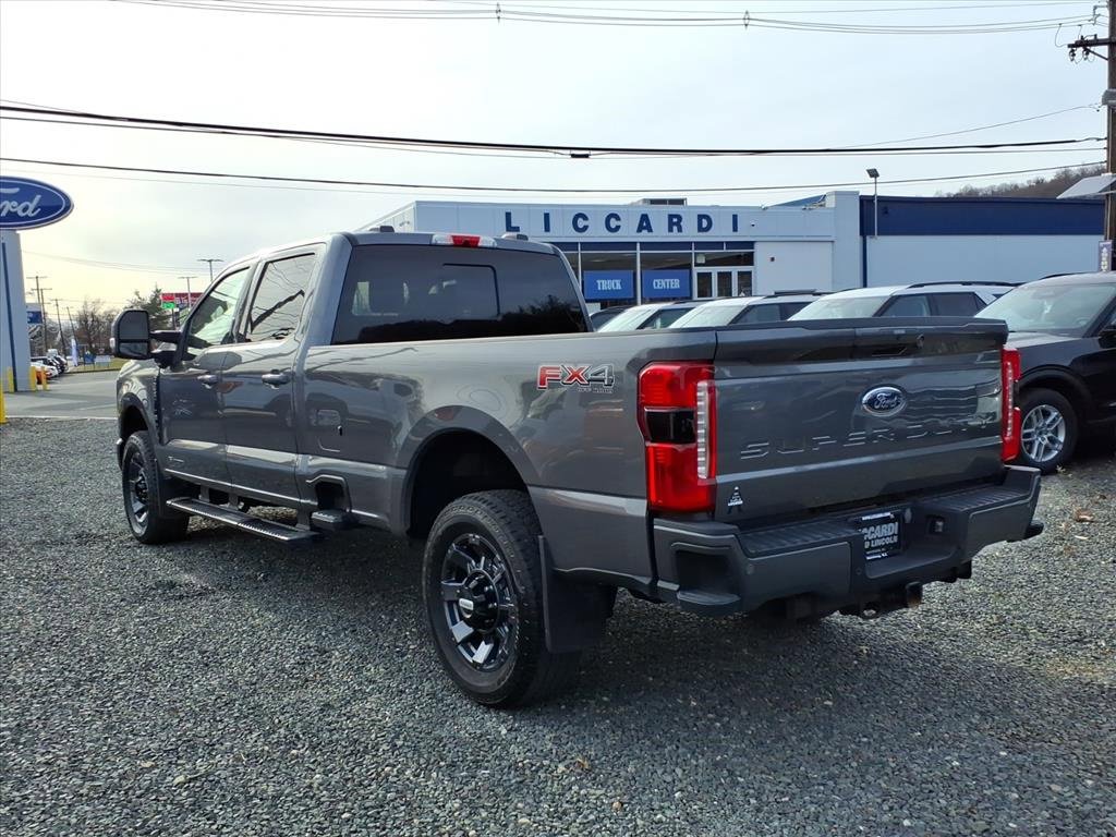 Used 2023 Ford F250 Lariat w/ Lariat Ultimate Package image 5