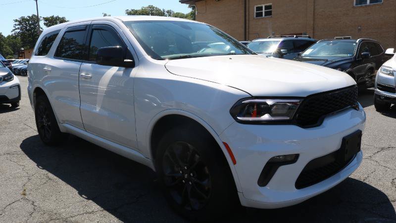 Used 2022 Dodge Durango SXT w/ Blacktop Package AWD/4WD image 3