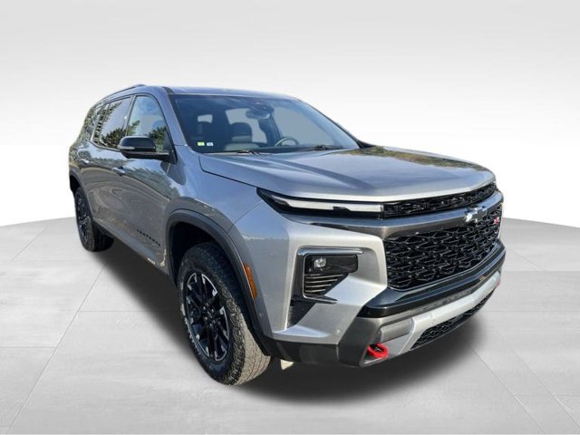 Certified 2024 Chevrolet Traverse Z71 w/ Enhanced Driving Package AWD/4WD image 7